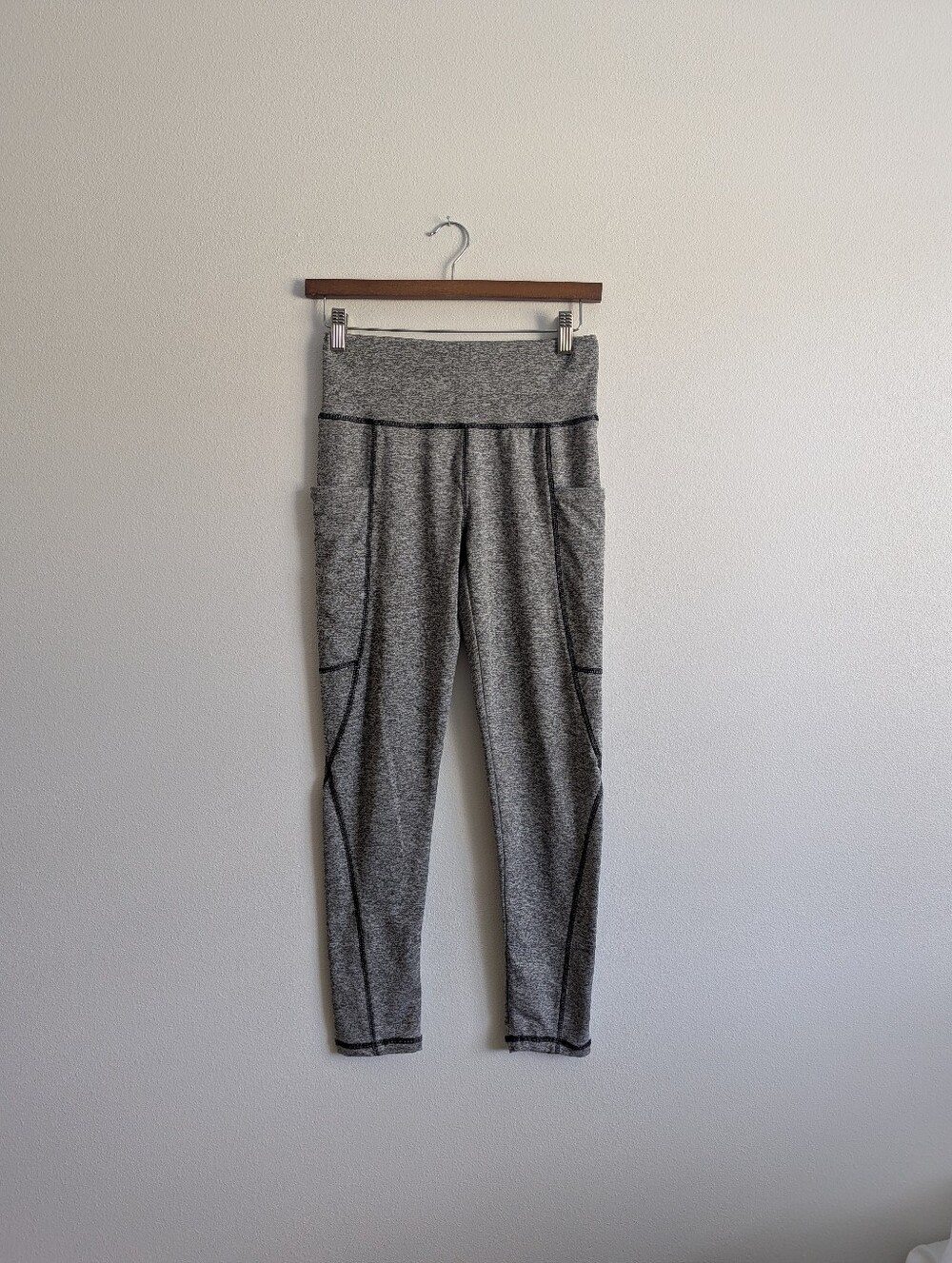 SHEIN Gray High-Waist Pocket Leggings
